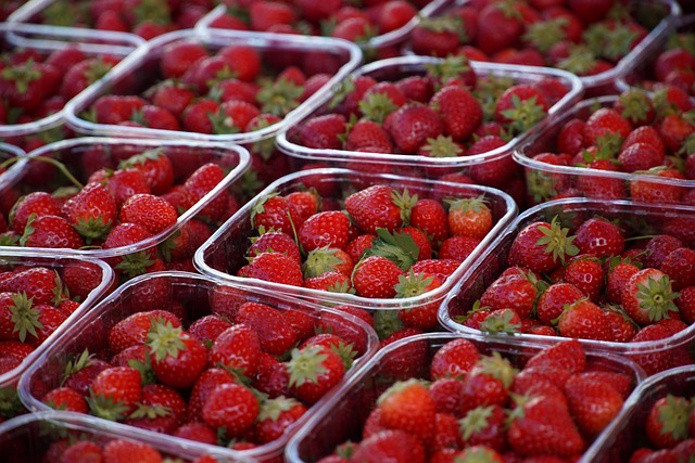 berries in basket strawberries raspberries orchard market